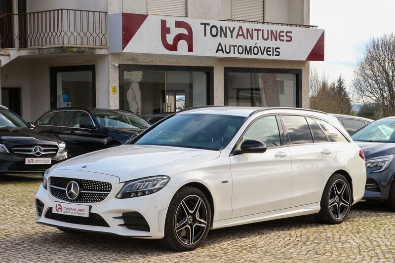 Branco Usado 2020 Mercedes C300 AMG line Carrinha | € 34.500 (Preço elevado) - Imagem 1/4
