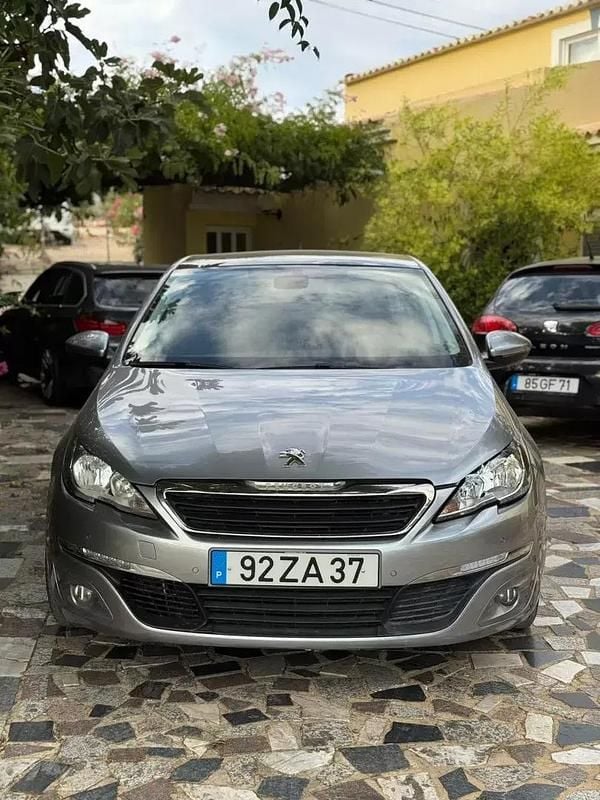 Usado Peugeot 308 SW 115 HP (84 kW) 2015 Cinzento Carrinha