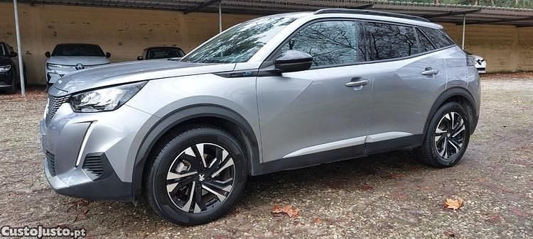 Cinza Usado 2023 Peugeot e-2008 Allure SUV | € 20.850 (Bom preço) - Imagem 1/1