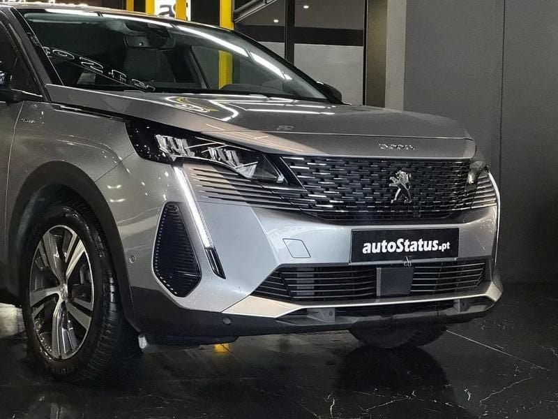 Usado Peugeot 3008 Allure 225 HP (165 kW) 2021 Cinzento SUV