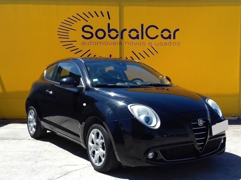 Preto Usado 2013 Alfa Romeo MiTo Progression Citadino | € 13.000 (Caro) - Imagem 1/4