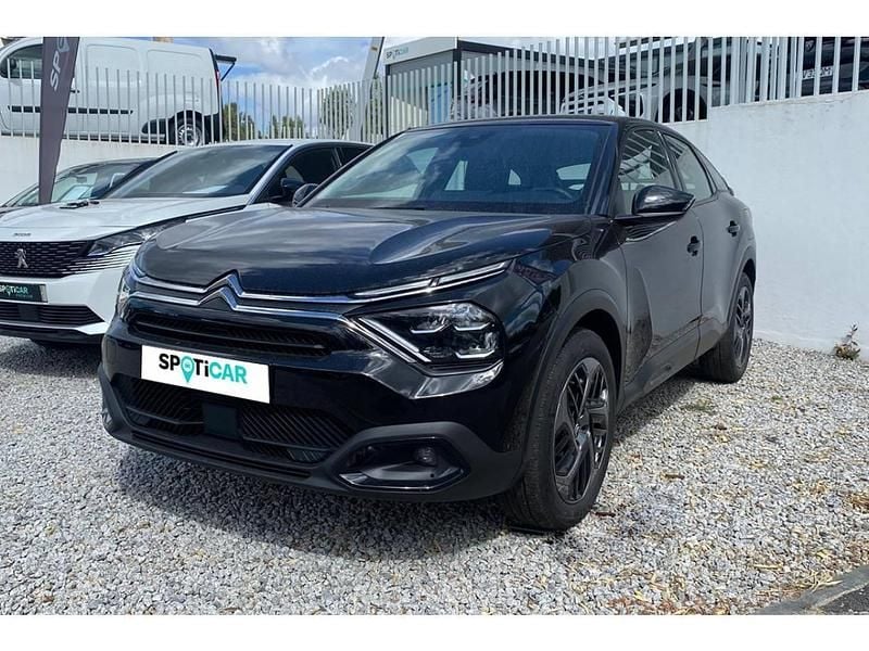 Preto Usado 2024 Citroën C4 PureTech Sedan | € 23.490 (Preço justo) - Imagem 1/4