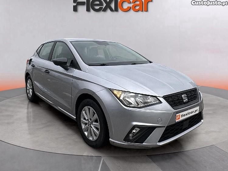 Usado Seat Ibiza Reference 95 HP (69 kW) 2019 Cinza Citadino