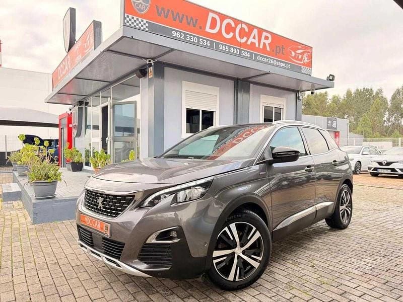 Usado Peugeot 3008 120 HP (88 kW) 2016 Cinzento