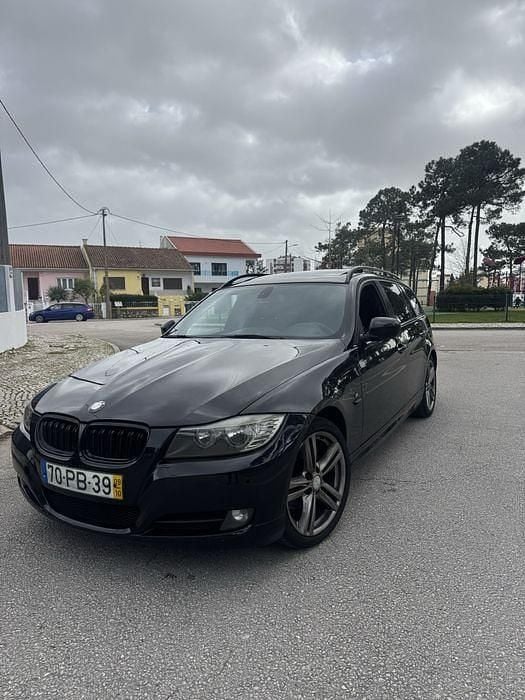 Usado BMW 320 177 HP (130 kW) 2009 Sedan