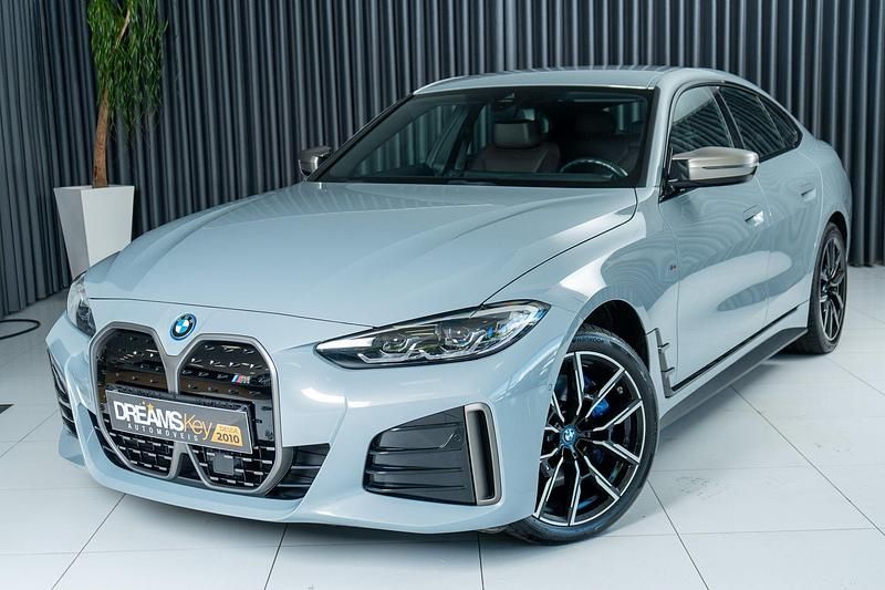 Cinza Usado 2022 BMW i4 Sedan | € 49.400 (Super Preço) - Imagem 1/4