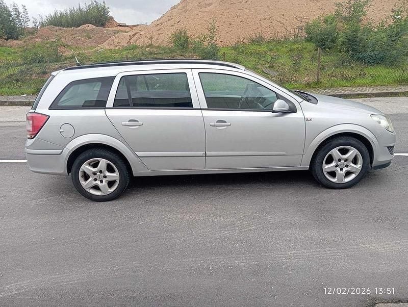 Usado Opel Astra 90 HP (66 kW) 2007