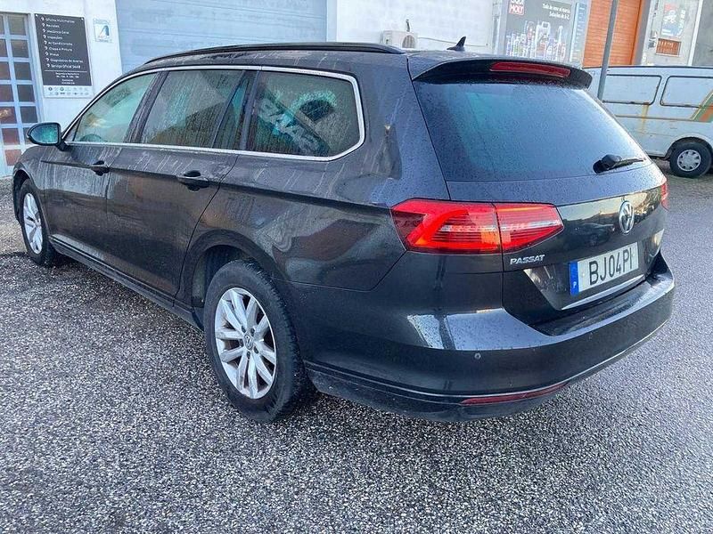 Usado VW Passat 120 HP (88 kW) 2018 Sedan