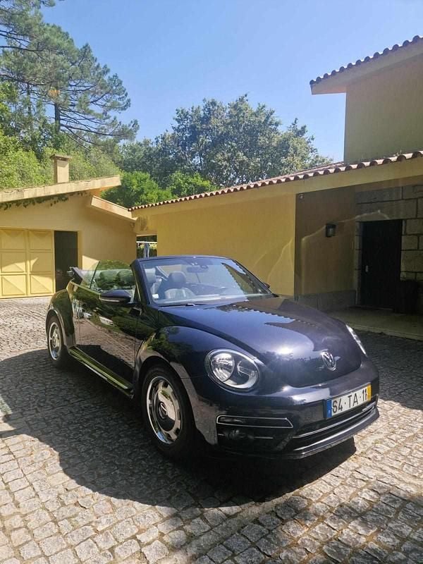 Usado VW Beetle 105 HP (77 kW) 2017 Preto Citadino