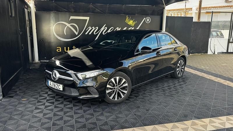 Preto Usado 2021 Mercedes A250 Progressive Sedan | € 27.900 (Preço justo) - Imagem 1/3