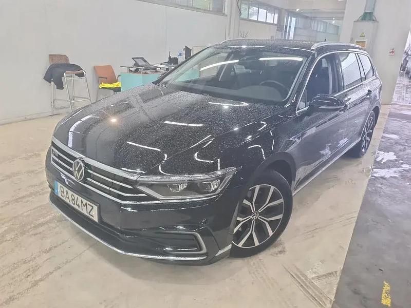 Usado VW Passat GTE 218 HP (160 kW) 2023 Preto Carrinha