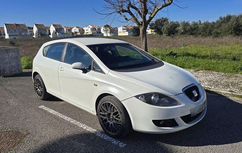 Usado Seat Leon 105 HP (77 kW) 2006 Citadino