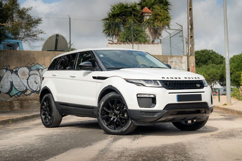 Branco Usado 2016 Land Rover Range Rover HSE Dynamic SUV | € 24.990 (Preço justo) - Imagem 1/4