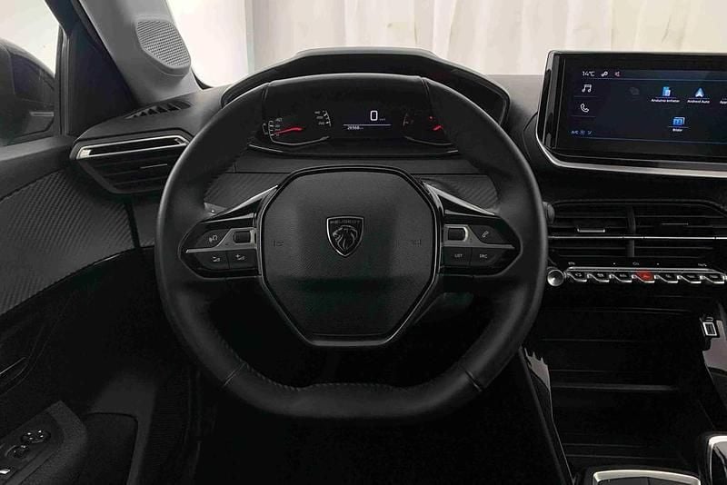 Usado Peugeot 208 Style 102 HP (75 kW) 2025 Preto Citadino