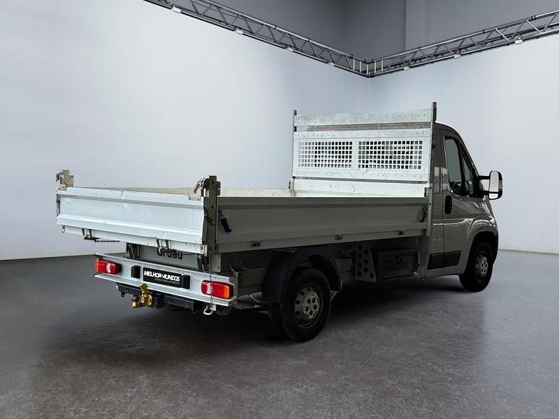 Usado Citroën Jumper 140 HP (102 kW) 2023 Branco Monovolume