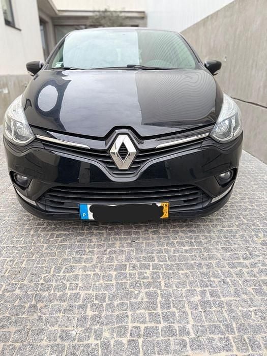 Usado 2018 Renault Clio IV Sedan | € 10.000 (Bom preço) - Imagem 1/4