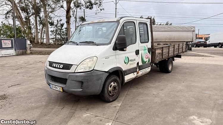 Usado Iveco Daily 150 HP (110 kW) 2011 Branco