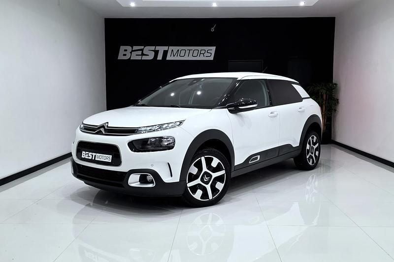 Branco Usado 2018 Citroën C4 Cactus Citadino | € 9.990 (Bom preço) - Imagem 1/4