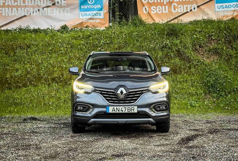 Usado Renault Kadjar Intens 140 HP (102 kW) 2021 Cinzento SUV