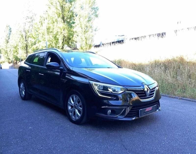 Usado Renault Mégane IV 110 HP (80 kW) 2018 Preto Carrinha