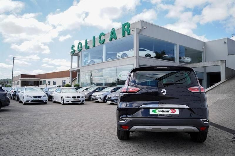 Usado Renault Espace Initiale Paris 160 HP (117 kW) 2015 Preto Monovolume