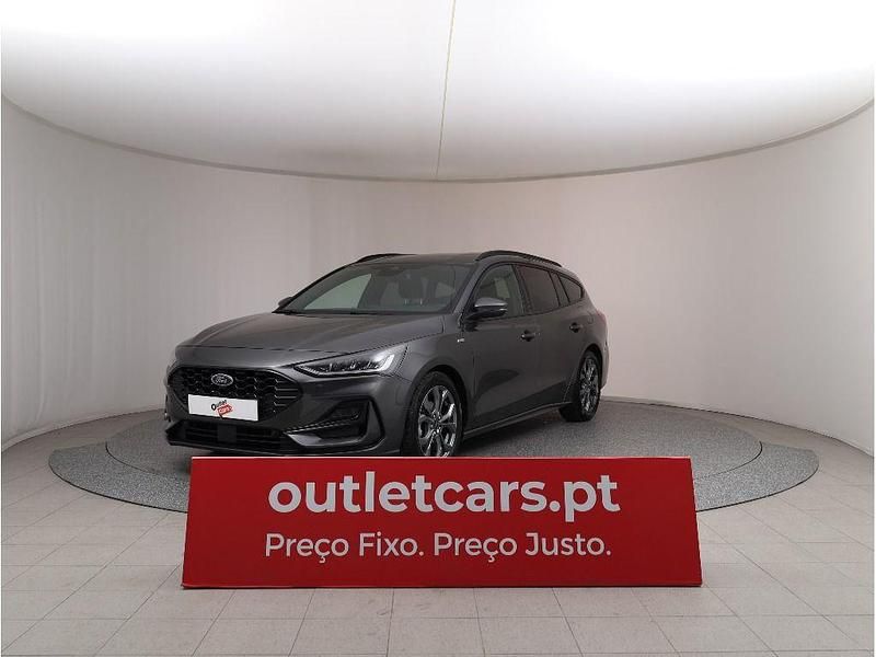 Cinzento escuro metalizado Usado 2024 Ford Focus ST-Line X Carrinha | € 23.990 - Imagem 1/4