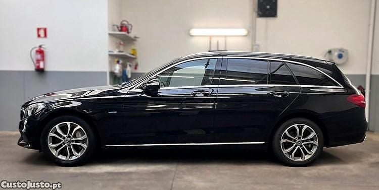 Preto Usado 2016 Mercedes C350e Avantgarde Carrinha | € 16.500 (Bom preço) - Imagem 1/1