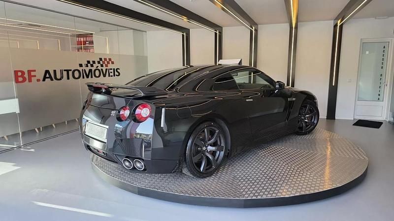 Usado Nissan GT-R Black Edition 550 HP (404 kW) 2009 Preto Coupé