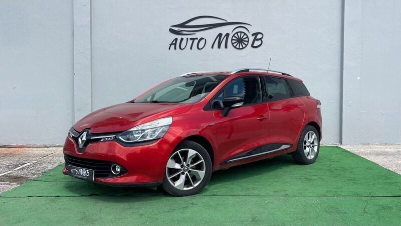Vermelho Usado 2016 Renault Clio GrandTour Expression Carrinha | € 10.889 - Imagem 1/4