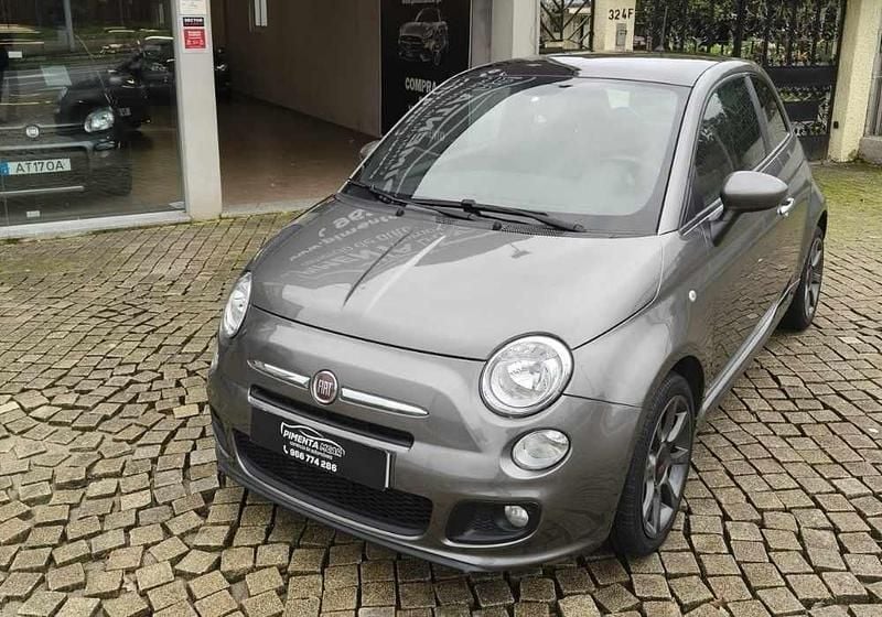 Usado Fiat 500 80 HP (58 kW) 2015 Cinzento