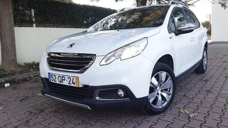 Usado Peugeot 2008 92 HP (67 kW) 2015 SUV