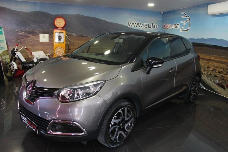 Cinza Usado 2015 Renault Captur SUV | € 13.500 (Preço elevado) - Imagem 1/4