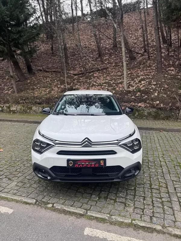 Usado Citroën C4 130 HP (95 kW) 2023 Branco SUV