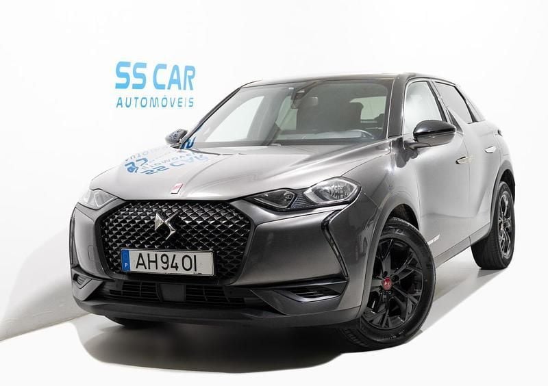 Cinza Usado 2021 DS Automobiles DS3 Crossback Performance SUV | € 17.490 (Preço justo) - Imagem 1/4
