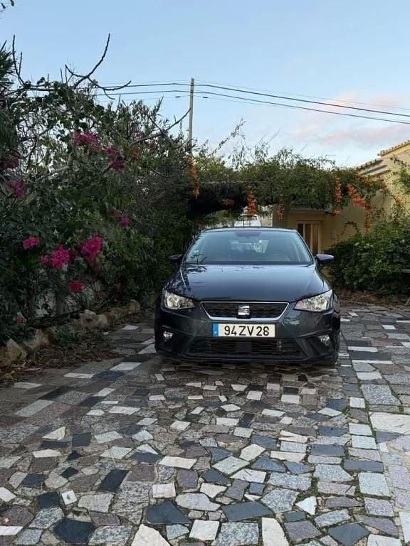 Cinzento Usado 2020 Seat Ibiza Style | € 14.900 (Preço elevado) - Imagem 1/4
