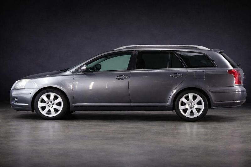 Usado Toyota Avensis 126 HP (92 kW) 2008 Carrinha