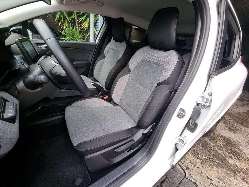 Usado Mitsubishi Colt Invite 91 HP (66 kW) 2024 Branco Citadino