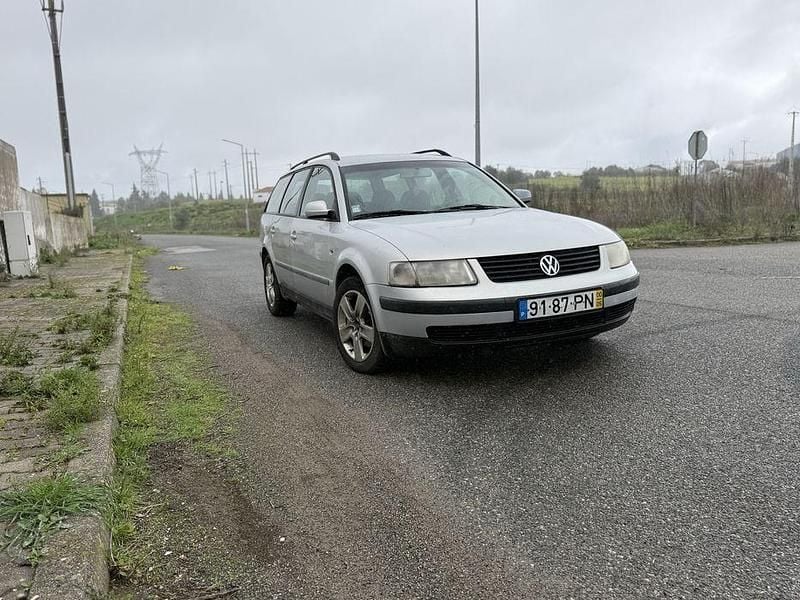 Usado 2000 VW Passat Sedan | € 1.450 (Bom preço) - Imagem 1/4