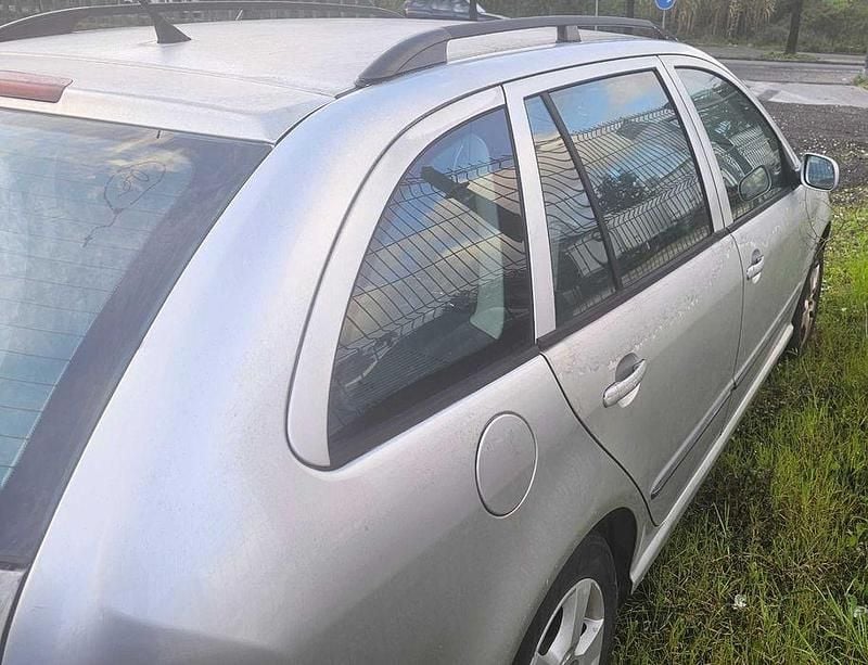 Usado Skoda Fabia 2005 Sedan