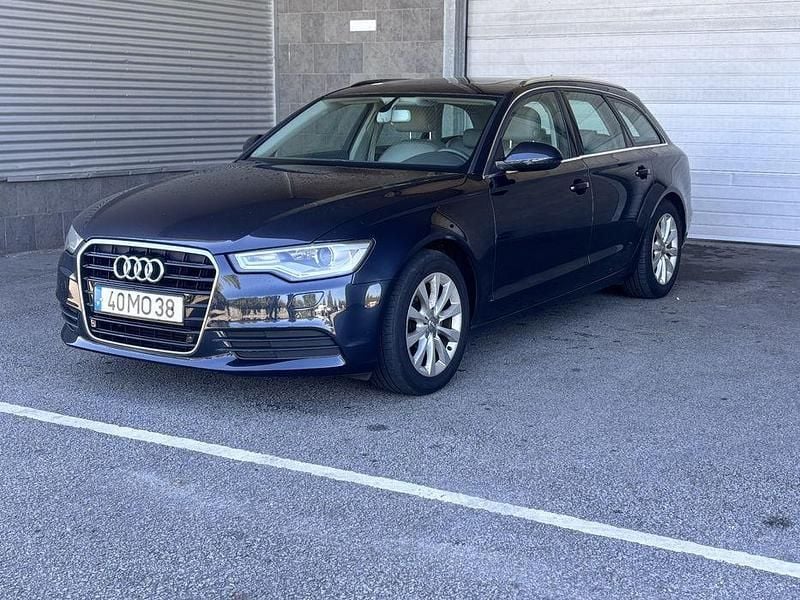 Usado 2011 Audi A6 Sport Sedan | € 12.750 (Caro) - Imagem 1/4