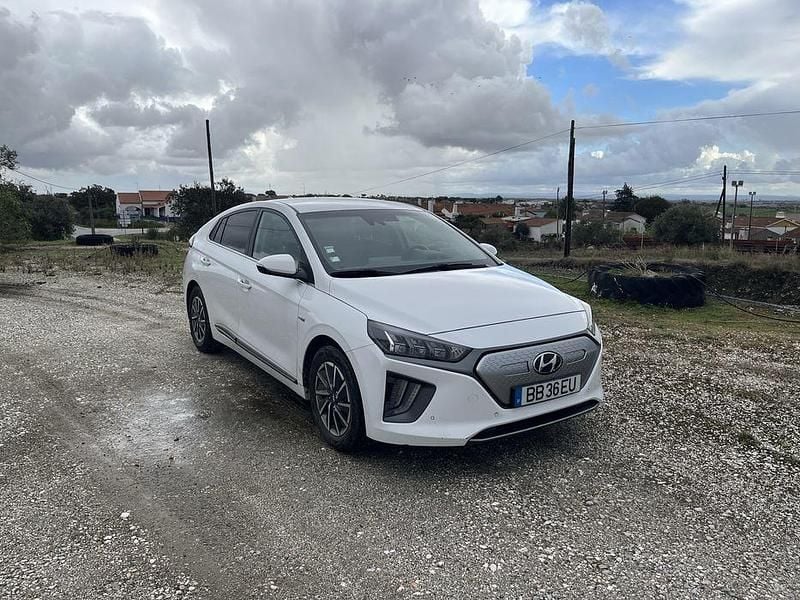 Usado 2020 Hyundai Ioniq Citadino | € 17.500 - Imagem 1/4