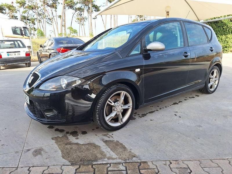 Usado 2007 Seat Altea FR Monovolume | € 8.500 (Preço justo) - Imagem 1/4