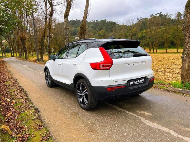 Usado Volvo XC40 R-Design 262 HP (192 kW) 2020 Branco SUV