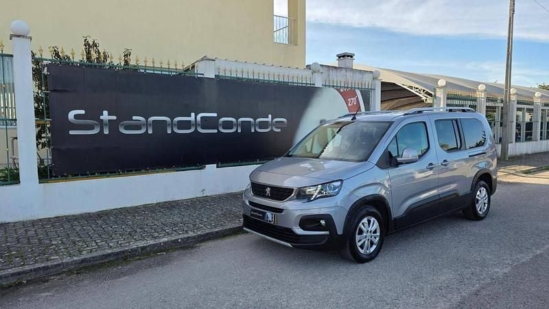 Usado Peugeot Rifter Allure 130 HP (95 kW) 2019 Cinzento Monovolume