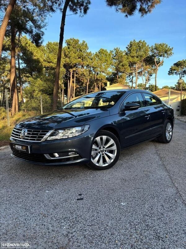 Preto Usado 2012 VW Passat Sedan | € 14.900 (Caro) - Imagem 1/4