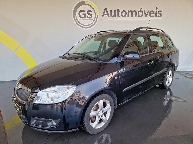 Preto Usado 2008 Skoda Fabia Ambiente Carrinha | € 6.750 (Caro) - Imagem 1/4