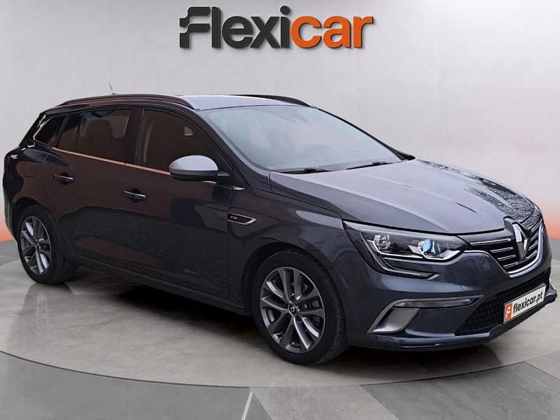 Cinzento Usado 2020 Renault Mégane IV Carrinha | € 17.490 (Preço justo) - Imagem 1/4