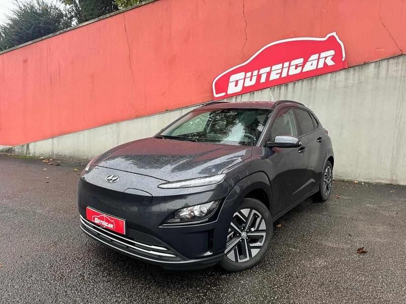 Usado Hyundai Kauai 100 kW (136 HP) 2022 Cinzento SUV