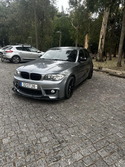Usado 2009 BMW 118 Citadino | € 7.490 (Bom preço) - Imagem 1/4