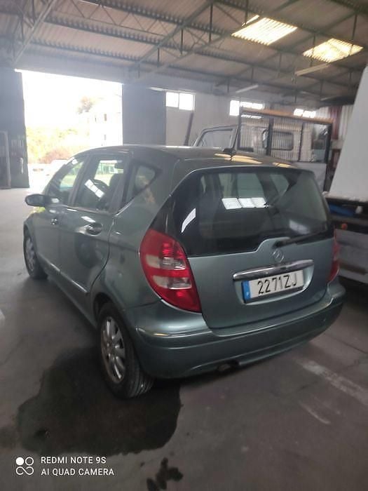 Usado 2005 Mercedes A170 Sedan | € 5.500 - Imagem 1/4